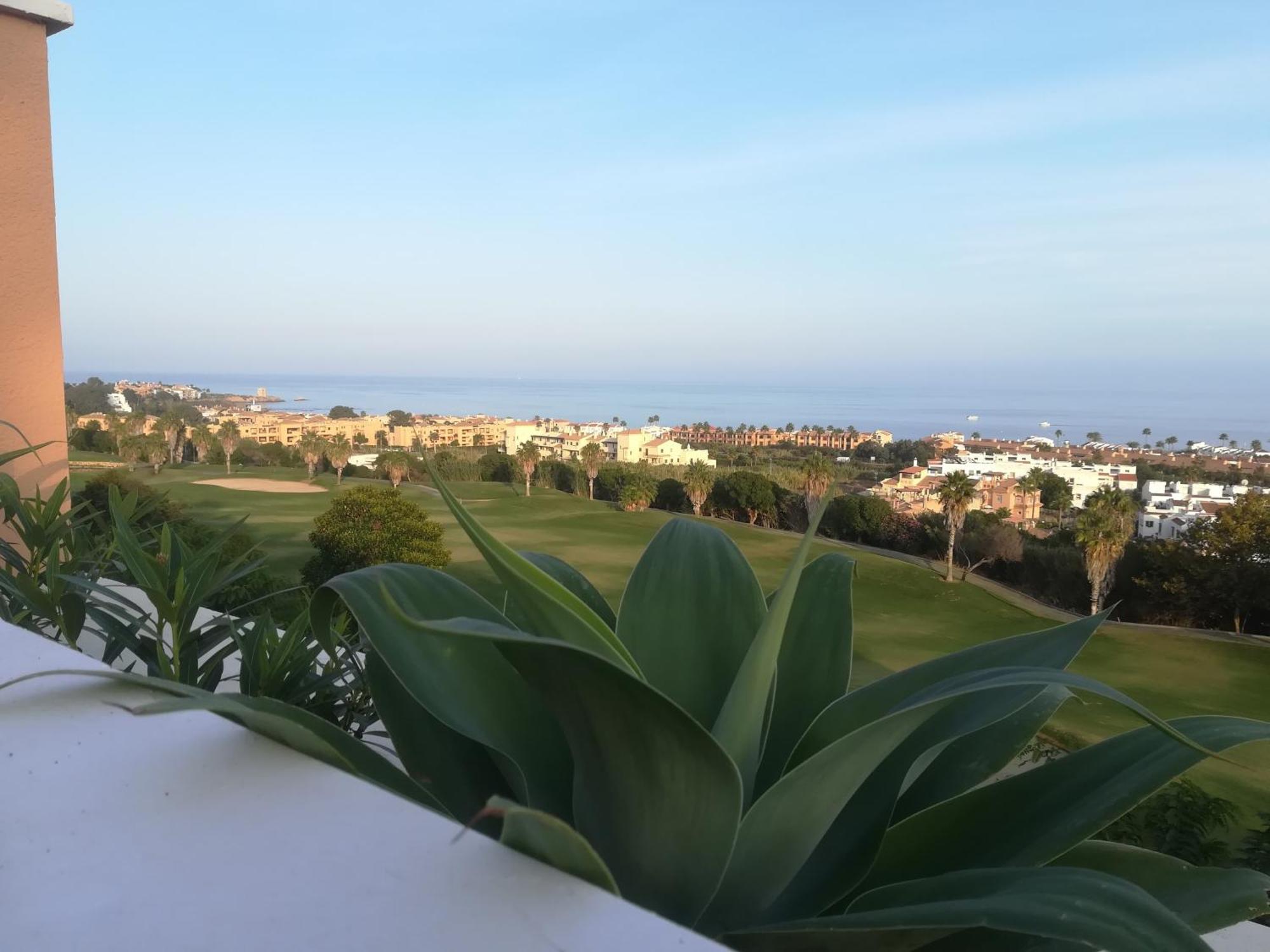 Penthouse Apartment Casares Bagian luar foto