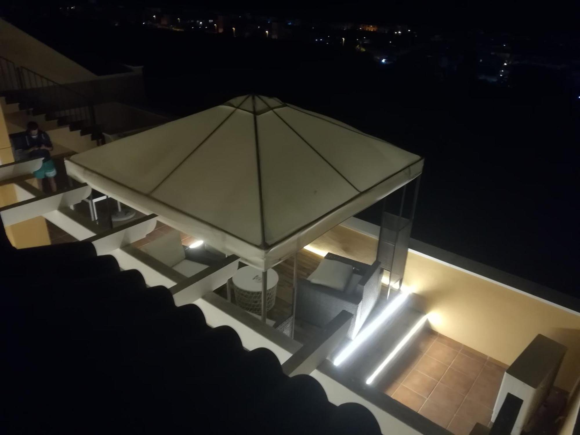 Penthouse Apartment Casares Bagian luar foto