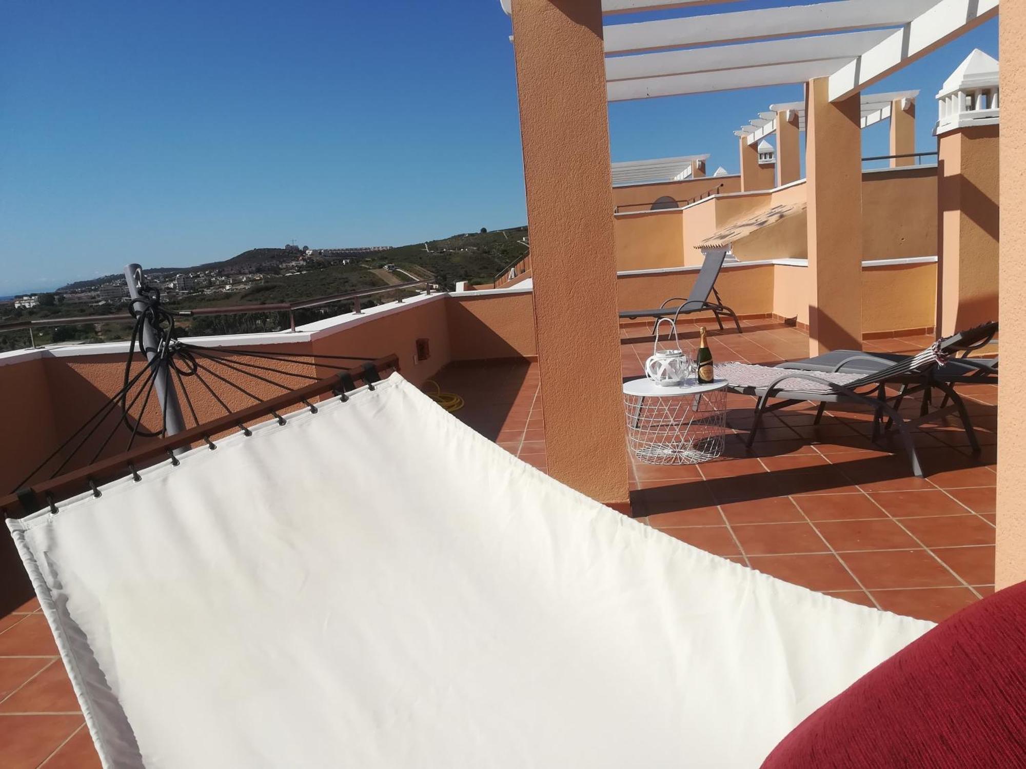 Penthouse Apartment Casares Bagian luar foto